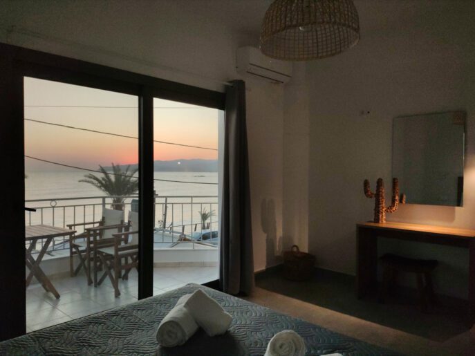 ellis aparments crete stalis