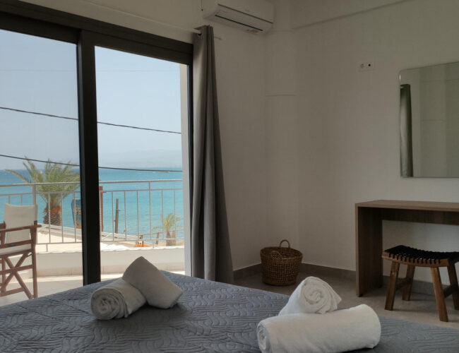 ellis aparments crete stalis