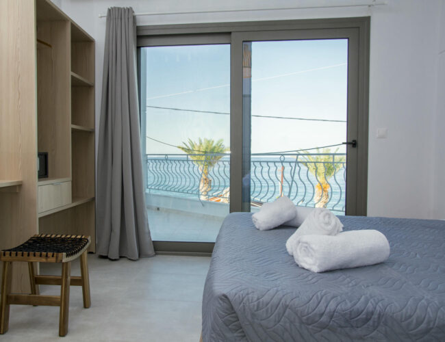 ellis aparments crete stalis