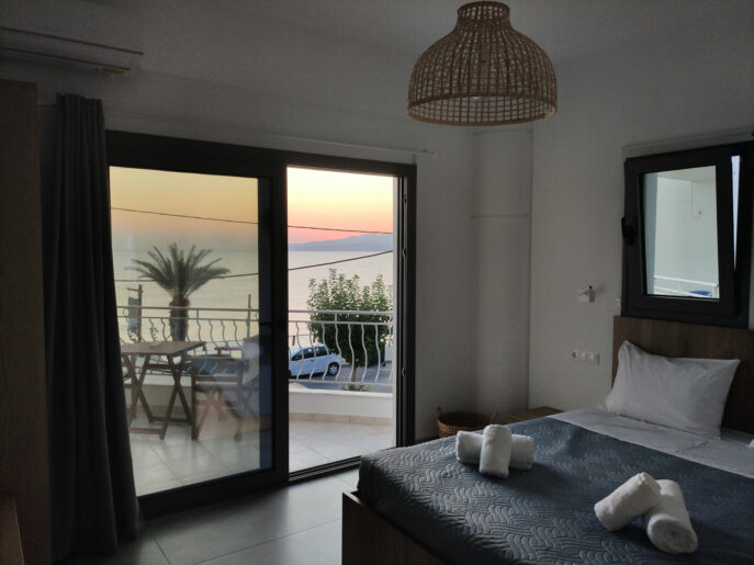 ellis aparments crete stalis