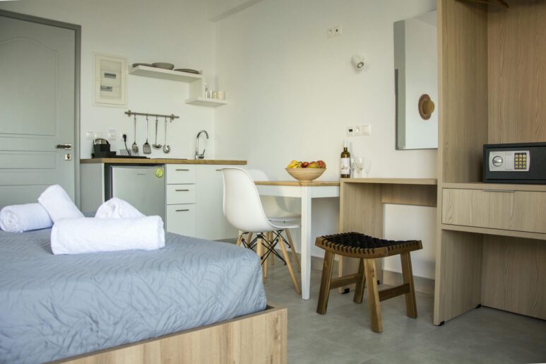 ellis aparments crete stalis