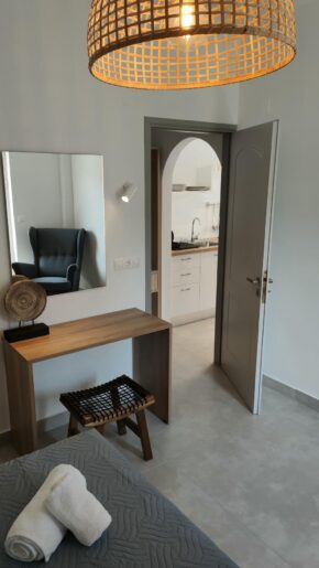 ellis aparments crete stalis