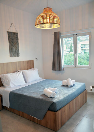ellis aparments crete stalis